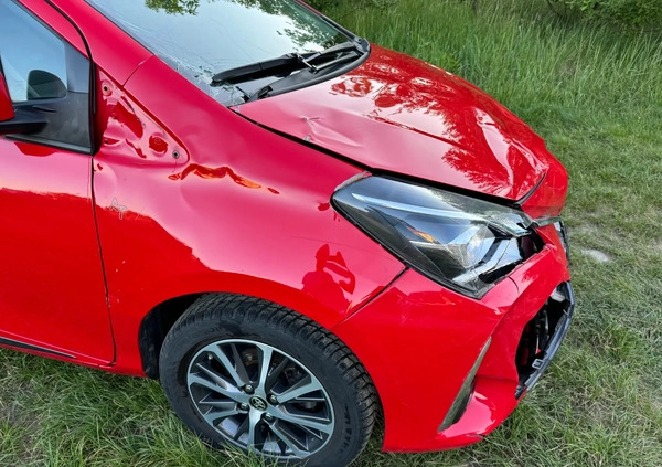 Toyota Yaris cena 30800 przebieg: 27000, rok produkcji 2020 z Nysa małe 92